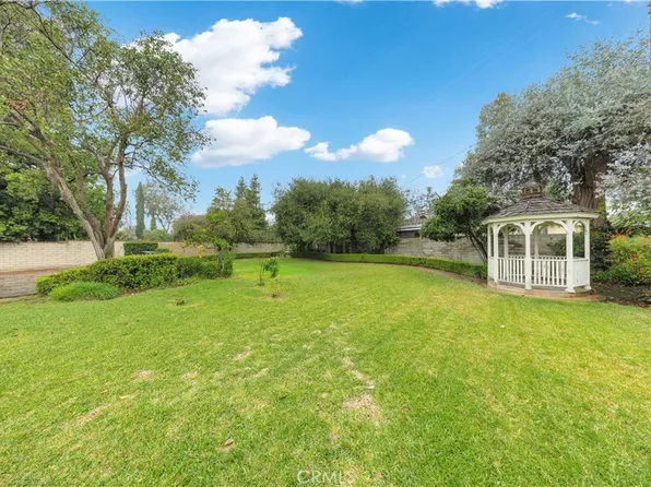 2835 Devonport Rd, San Marino, CA 91108