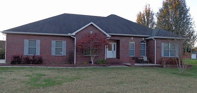1st image of 233 Blaine Cir