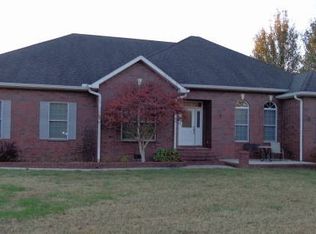 233 Blaine Cir, Shelbyville, TN 37160
