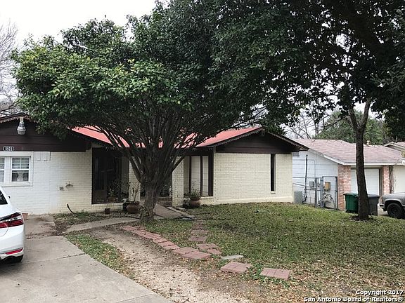 2nd image of 5923 Seacroft Dr
