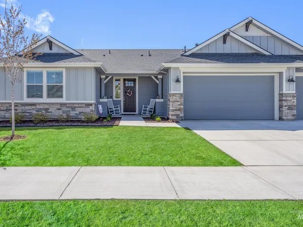 997 E Sweet Pearl St, Kuna, ID 83634