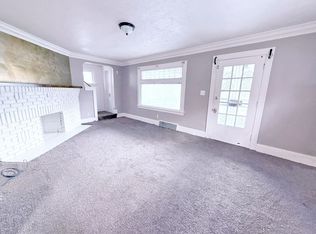 2010 Torbenson Dr, Cleveland, OH 44112