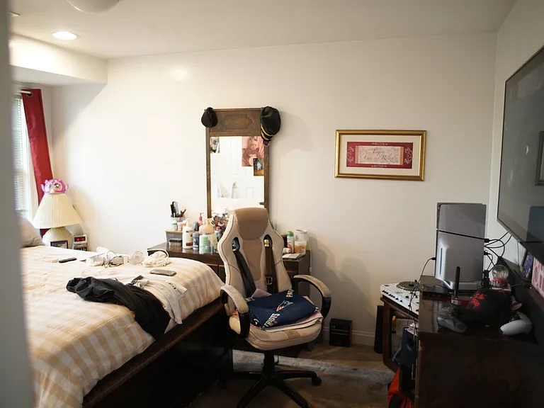 8 Beechwood St #2 — Photo 14