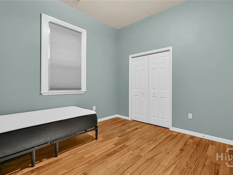 309 E Duffy St — Photo 11