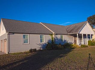 2 Victory Dr, Rio Grande, NJ 08242