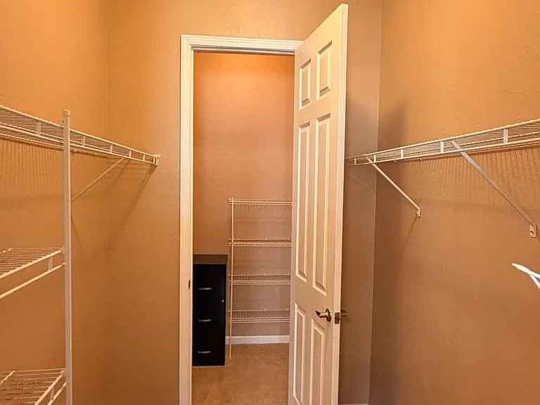 719 Terrace Ridge Cir — Photo 14