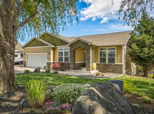 2926 Sunshine Ridge Rd, Kennewick, WA 99338