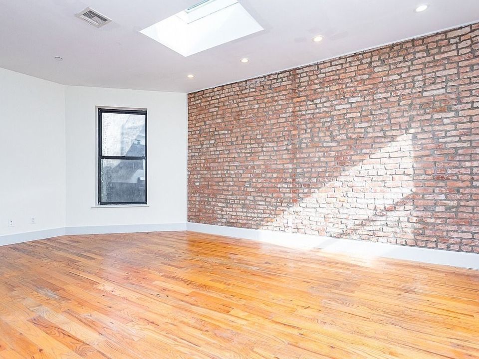 1st image of 469 Park Pl #9F