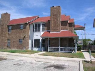 6334 Cambridge Dr APT 2, San Antonio, TX 78218