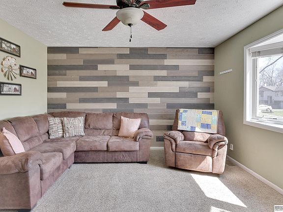 5th image of 16 Redwood Ln