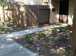 5615 E Plaza De Vaqueros, Anaheim, CA 92807