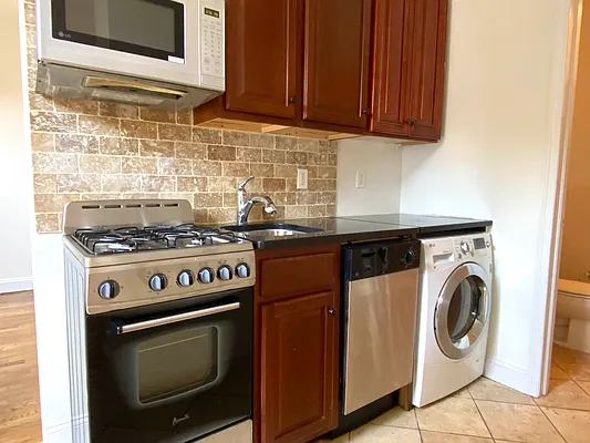 Rented by Corcoran | media 30