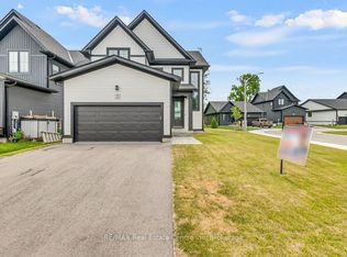 297 Whiting St #9, Ingersoll, ON N5C 3P7