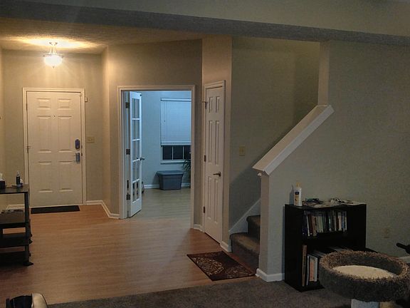 4th image of 5154 Gray Wood Ct