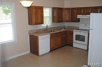 3rd image of 3901 Tipton Dr