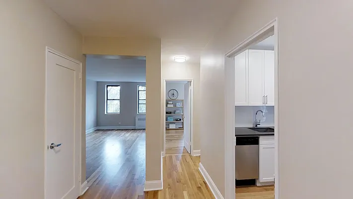 Rented by Keller Williams NYC | media 14
