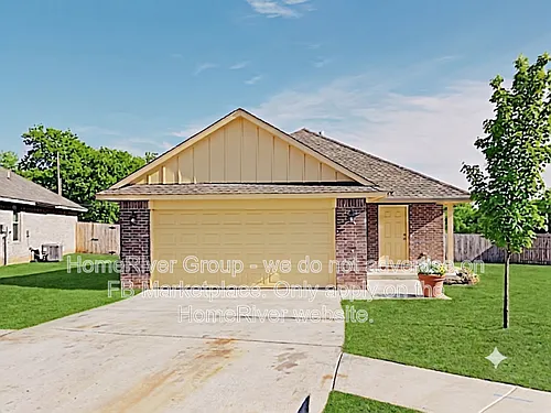 124 Saint Charles Way Photo 1
