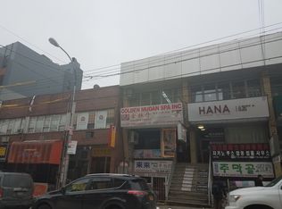 3528 Farrington St #2A, Flushing, NY 11354