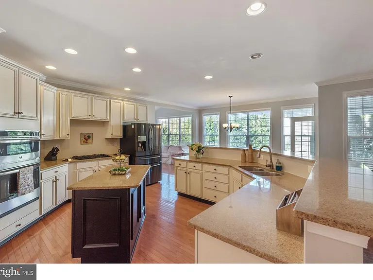1 Sparrow Ct — Photo 9