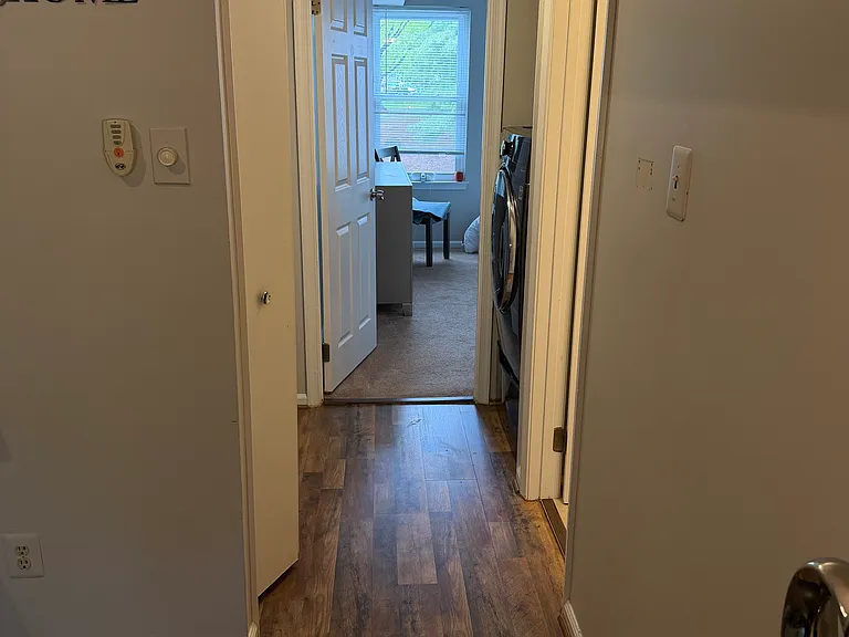 20313 Beaconfield Ter #201 — Photo 10