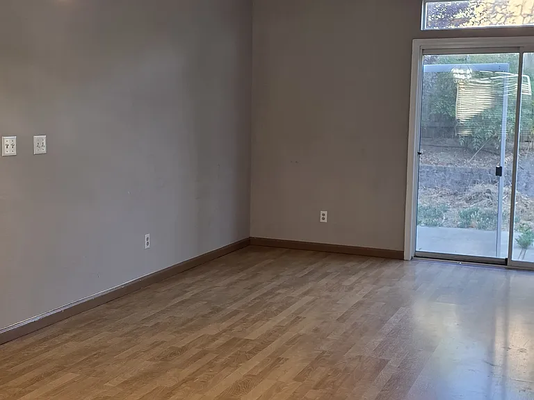 9142 Bramwell Way — Photo 2