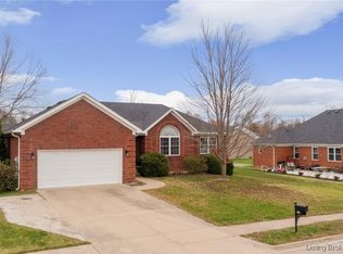 131 Meadow Dr, Sellersburg, IN 47172