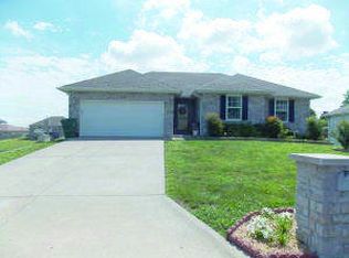 107 Northgate Ave, Monett, MO 65708