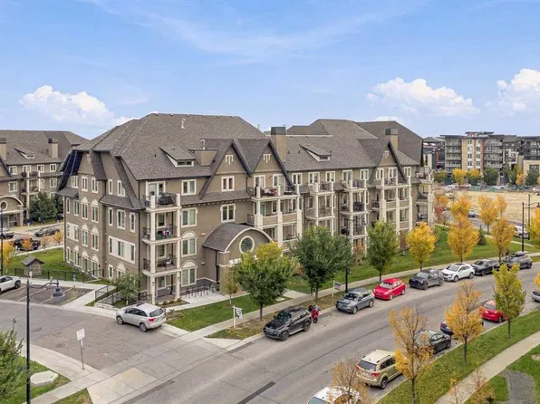 140 S Mahogany St SE #101, Calgary, AB T3M 2R2