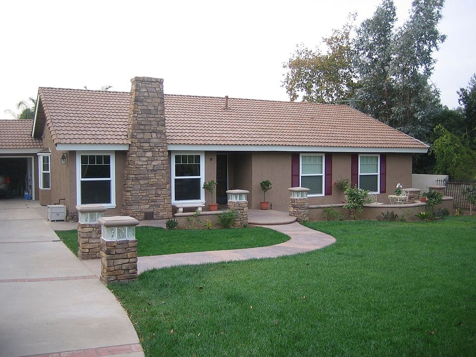 Front Yard