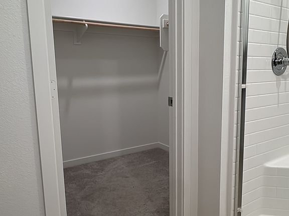 4th image of 4102 E Axis Privado