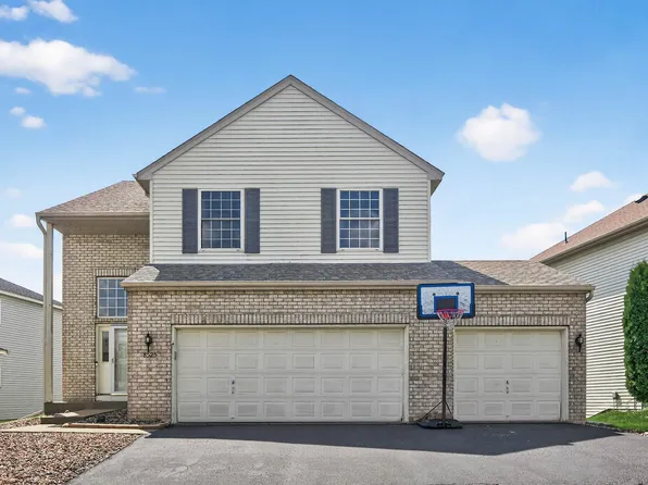 8525 Savanna Oaks Ln, Woodbury, MN 55125