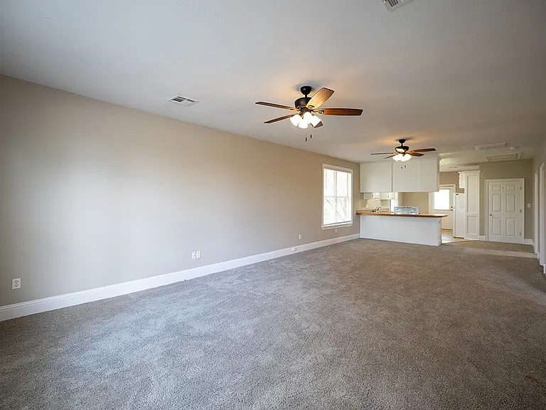 727-PRYCE-STREET-living_06092026