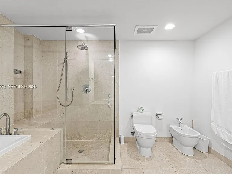 495 Brickell Ave #905 — Photo 26