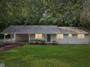 6095 Ridge Way, Douglasville, GA 30135