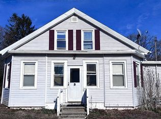 5 Crosby St, Webster, MA 01570