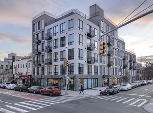 276 Nostrand Ave #2B, Brooklyn, NY 11205