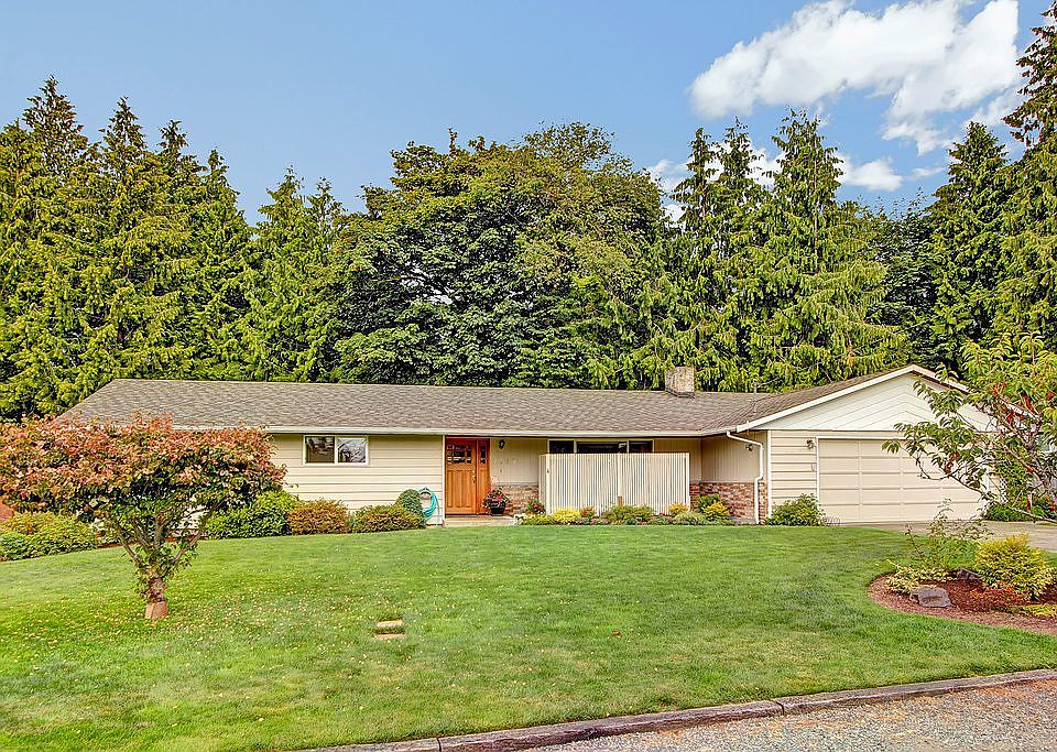1st image of 7407 69th Ave NE
