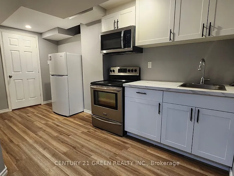 7977 Hackberry Trl #BASEMENT — Photo 7