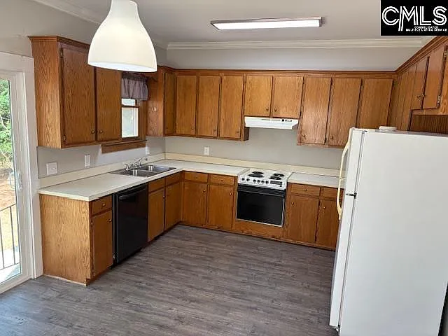 106 Ashley Ct — Photo 6