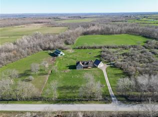 21804 Honey Flats Rd, La Fargeville, NY 13656