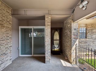 207 E Harwood Rd APT 14, Euless, TX 76039