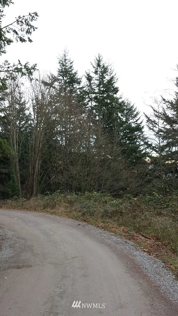 0 Hendricks Place photo 1