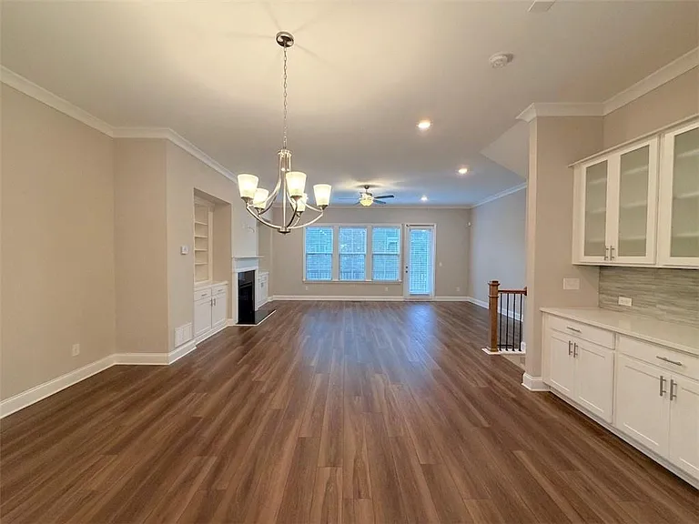 4995 Shay Town Ln — Photo 11