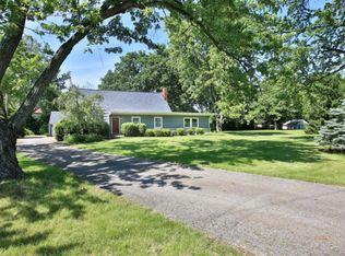 1350 E Cooke Rd, Columbus, OH 43224