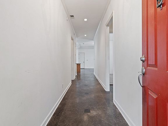 4th image of 8619 Rogers Park Ave