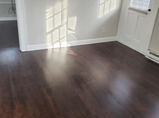212 E 49th St, Savannah, GA 31405