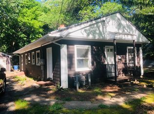 18 Victory Dr, New Haven, CT 06515