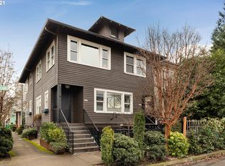2000 SE 10th Ave, Portland, OR 97214
