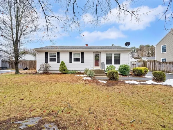 25 Chipmunk Rd, Springfield, MA 01108