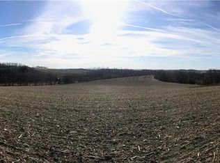 Apricot Dr, Walnutport, PA 18088